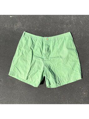 Vineyard Vines Mens Green Cotton Shorts Size 42 Flat Front Casual Lightweight